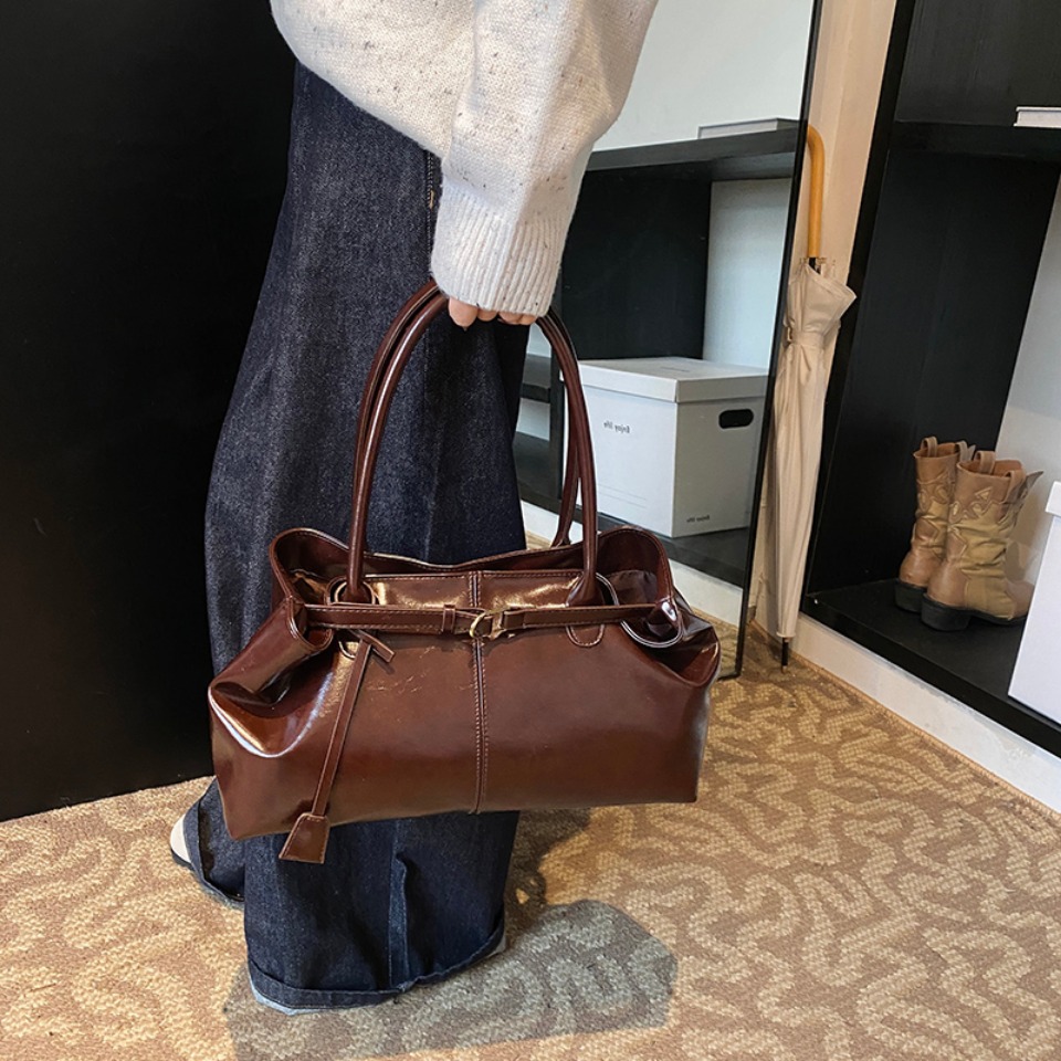 Winter Oil PU Leather Hobo Han - Leather Work Handbags For Women 评论和价格